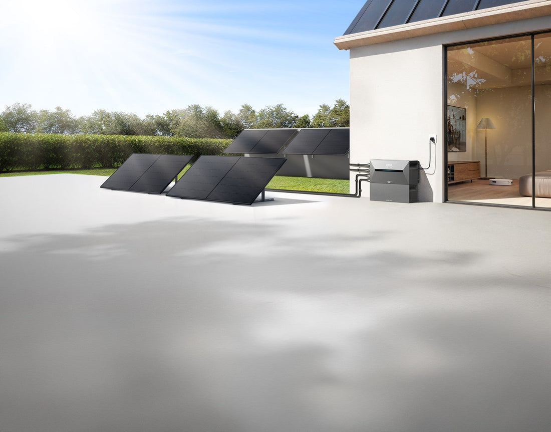 Vergleich zweier Solarspeicher Größen: 5 kW und 10 kW Speicherkapazität im Einfamilienhaus