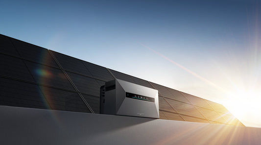 Batteriespeicher Kapazität: Nennkapazität in kWh und nutzbare Energie auf einem Datenblatt